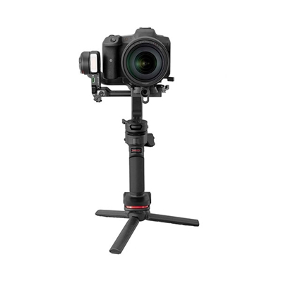 ZHIYUN WEEBILL 3 Gimbal profesional con luz de relleno LED y micrófono integrado.