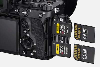 SONY A7S III RANURAS PARA TARJETAS